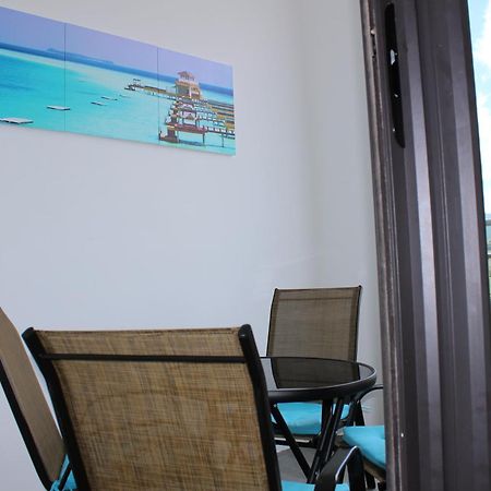 Flic En Flac Beach Penthouse ภายนอก รูปภาพ